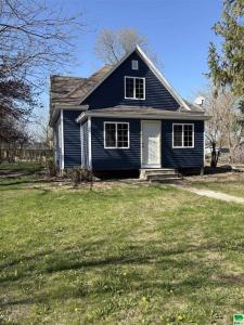 315 E. Veterans Road, Laurens, Iowa 50554, USA