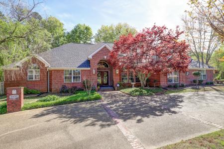 6632 Lakeridge Drive, Texarkana, Texas 75503, USA