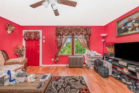 134-07 116th Avenue, South Ozone Park, Nowy Jork 11420, USA