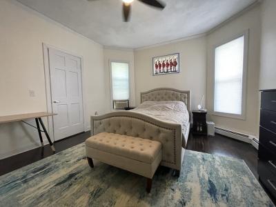 11 Bowdoin Avenue , #1, Boston, Massachusetts 02121, USA