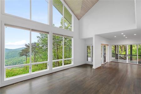 111 Wood Fern Knoll, Big Canoe, Georgia 30143, USA
