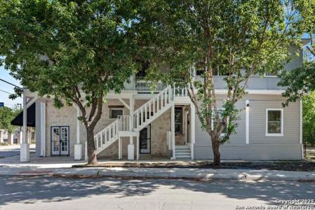 2024 S Flores, San Antonio, Texas 78204