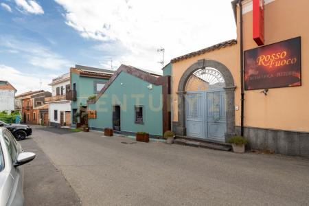 Via Abate Longo Giovanni, Nicolosi, Sicilia 95030, Italia