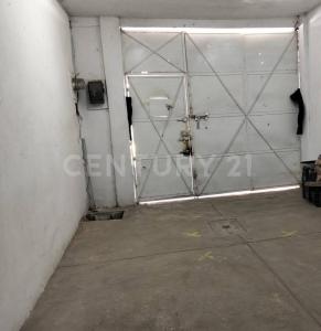 Juan Alvarez, esquina Valle de Almazora 67, manzana 3, lote 35,, Ecatepec De Morelos, Meksyk (stan) 55296, Meksyk