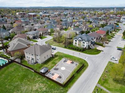 Rue Matisse, Dollard-Des Ormeaux, Quebec H9A 3J6, Canadá