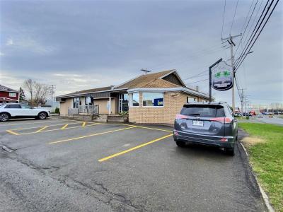 349 Rue Témiscouata, Rivière-du-Loup, Quebec G5R 2Y9, Canada