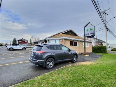 349 Rue Témiscouata, Rivière-du-Loup, Quebec G5R 2Y9, Canada