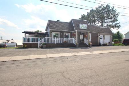 109  Rue St-Charles, Saint-Louis-du-Ha! Ha!, Quebec G0L 3S0, Canada