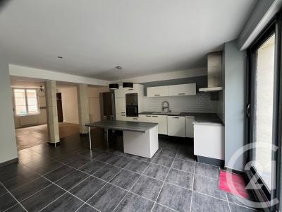 Chatellerault, Poitou-Charentes 86100, France