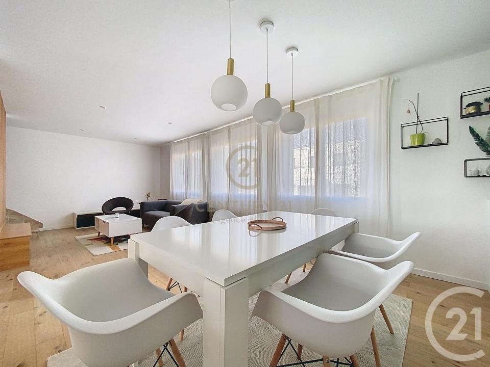 Champs Sur Marne, Île-de-France 77420, France
