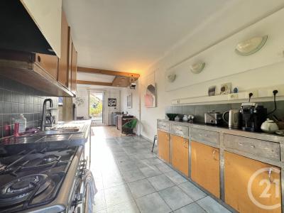 Fontenay Sous Bois, Île-de-France 94120, Francja