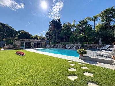 Mougins, Provence-Alpes-Côte D'Azur 06250, Francja