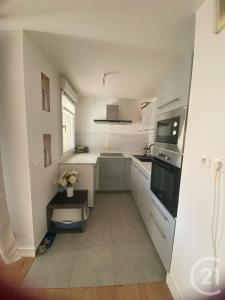 Ambares Et Lagrave, Aquitaine 33440, France