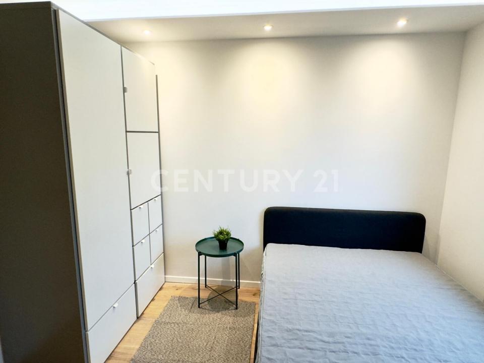 München, Bayern 80993, Germany