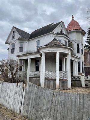 2002 Banks Ave, Superior, Wisconsin 54880, Estados Unidos