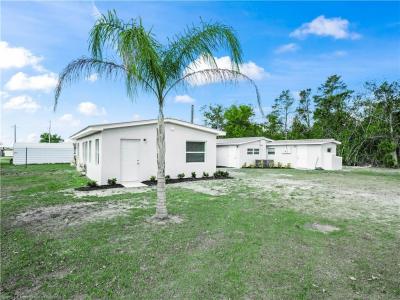 1802 E Claradge Aevnue, Avon Park, Floride 33825, États-Unis