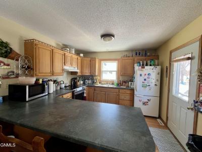 115 15th Street N, Oakes, ND 58474, USA