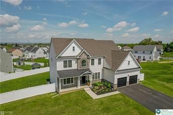 3318 Highland Dr, Easton, Pennsylvania 18045, USA