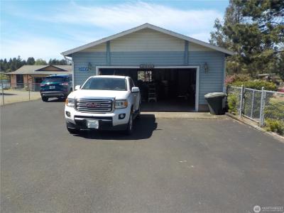 24409 Elm Place, Ocean Park, Washington 98640, USA