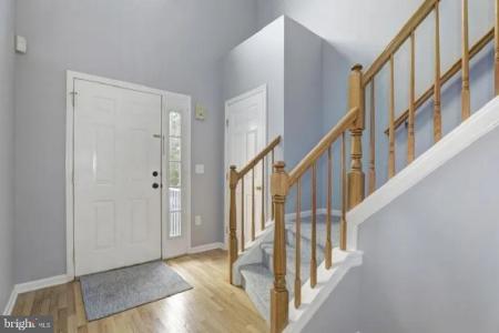 32 Edith Drive, Somerset, NJ 08873, USA