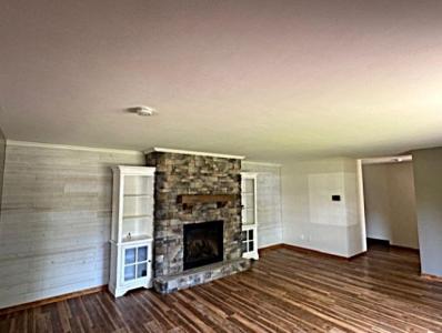 1015 Douglas Ave., Yankton, South Dakota 57078