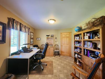 1112 Sapphire Ct, Mason City, Iowa 50401