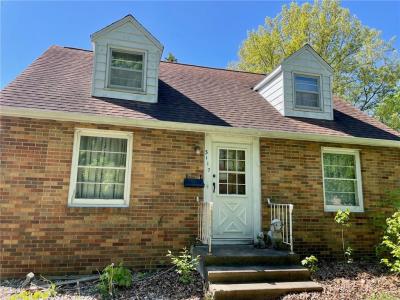 3117 Oak Ave., Mattoon, Illinois 61938, USA