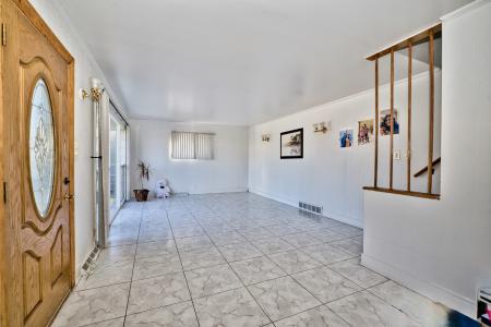 7014 Kilbourn Avenue, Lincolnwood, 伊利諾州 60712, 美國
