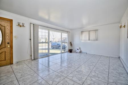 7014 Kilbourn Avenue, Lincolnwood, 伊利諾州 60712, 美國