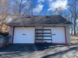657 W 8th Street, West Wyoming, Pennsylvania 18644, USA
