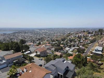 9802 Eucalyptus St., Spring Valley, 캘리포니아 91977, 미국