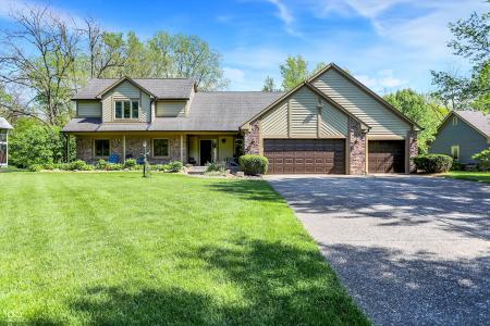 11471 Clarkston Road, Zionsville, Indiana 46077, USA