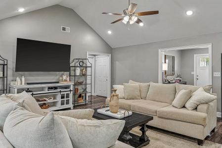 2100 N 29th, Paragould, Arkansas 72450, USA
