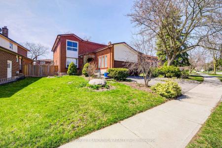 183 WILLOWBROOK ROAD, Markham, Ontario L3T 5L5, Canada