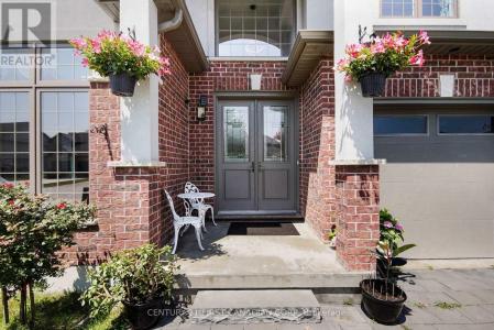 207 UNION AVENUE, Middlesex Centre (komoka), Ontario N0L 1R0, Canada