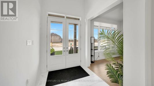 21 WINTERGREEN LANE, Adjala-tosorontio (colgan), Онтарио L0G 1W0, Канада