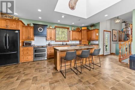 5291 MOUNT CARMEL DRIVE, North Middlesex, أونتاريو N0M 2J0, كندا