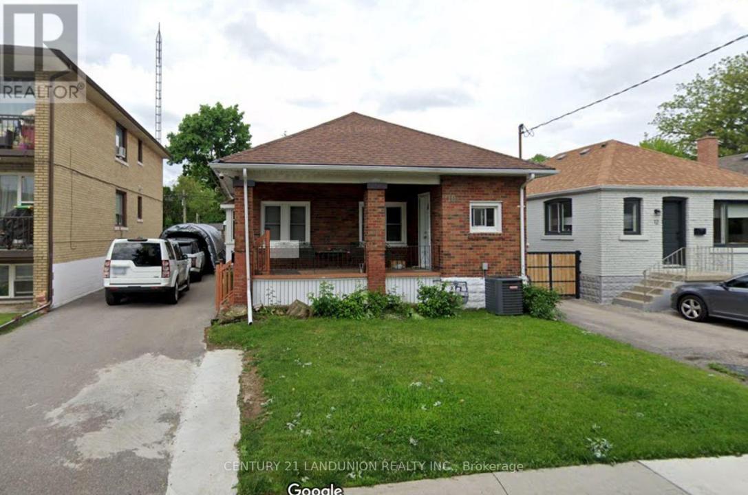 10 NINETEENTH STREET, Toronto (new Toronto), Ontario M8V 3L3, Canada