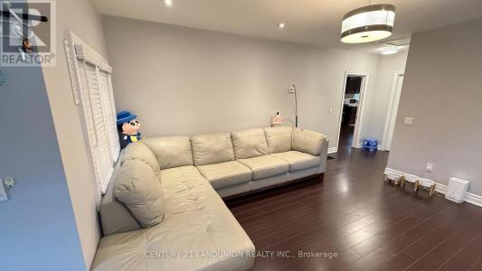 10 NINETEENTH STREET, Toronto (new Toronto), Ontario M8V 3L3, Canada