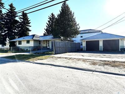 637 6TH STREET, Humboldt, Saskatchewan S0K 2A0, Canada