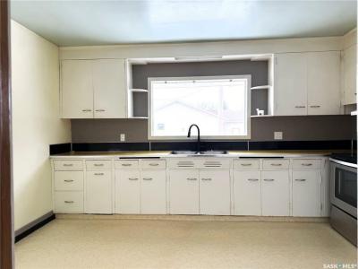 637 6TH STREET, Humboldt, Saskatchewan S0K 2A0, Canada