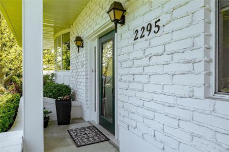 2295 GREENLANDS RD, Saanich, Britisch-Kolumbien V8N 5B9, Kanada