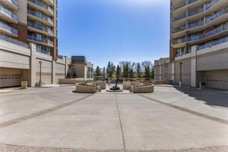 1718 14 AVENUE NW, Calgary, Alberta T2N 4Y7, CANADÁ