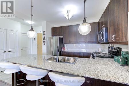 383 MAIN STREET EAST, Milton (om Old Milton), Ontario L9T 8K8, Canada