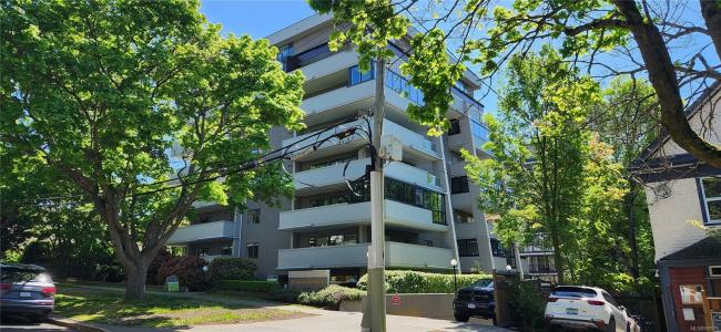 819 BURDETT AVE, Victoria, Colúmbia Britânica V8W 1B3, CANADÁ
