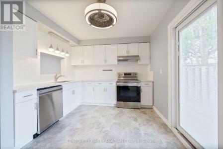 700 OSGOODE DRIVE, London South (south Y), Ontario N6E 2H1, Canadá