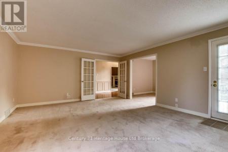 675 LANSDOWNE AVENUE, Woodstock (woodstock - North), Ontario N4T 1K3, Kanada
