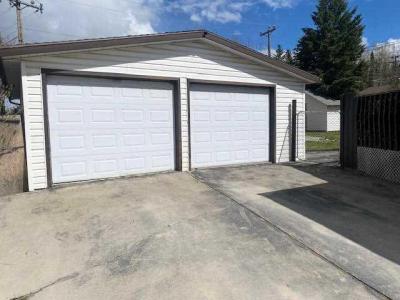 115 ALDER DRIVE, Hinton, Alberta T7V 1C7, Canada