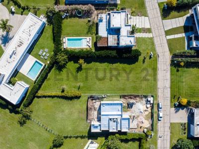 Avenida Fuerza Aérea 1 451, Funes, Santa Fe 00001, Argentina