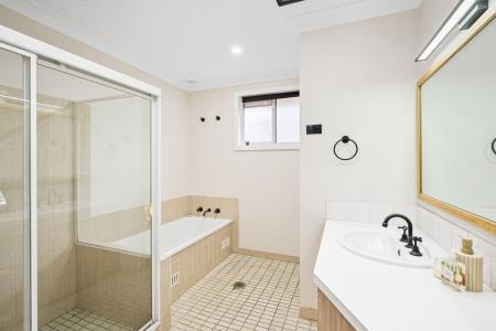 10 Nungan Close, Woy Woy, NSW 2256, オーストラリア